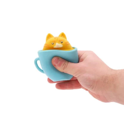 Cup Cats Pop-Up Squish – 3 Colours to Collect